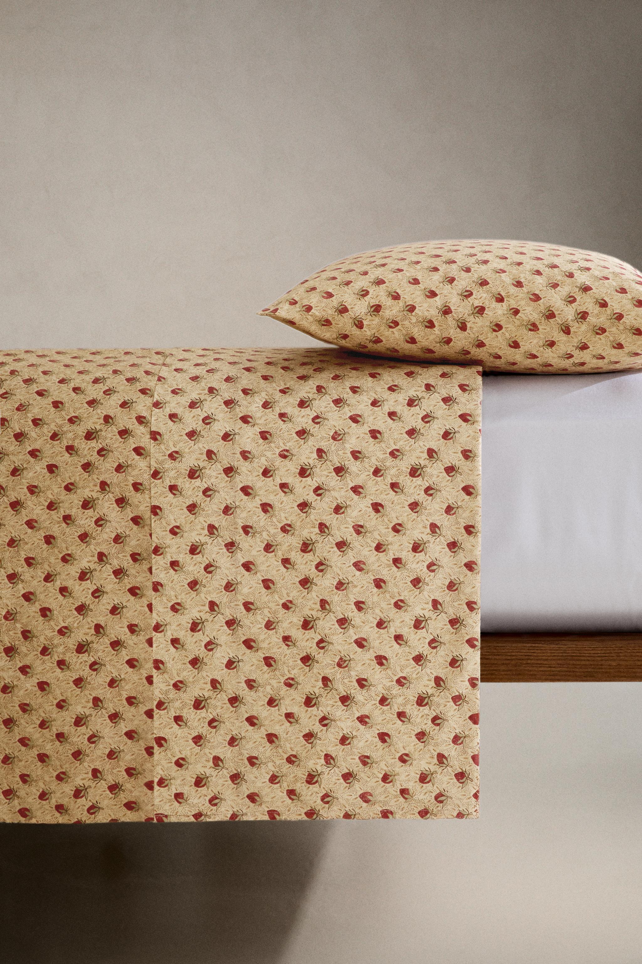 KATHARINE POLE STRAWBERRY PERCALE FLAT SHEET